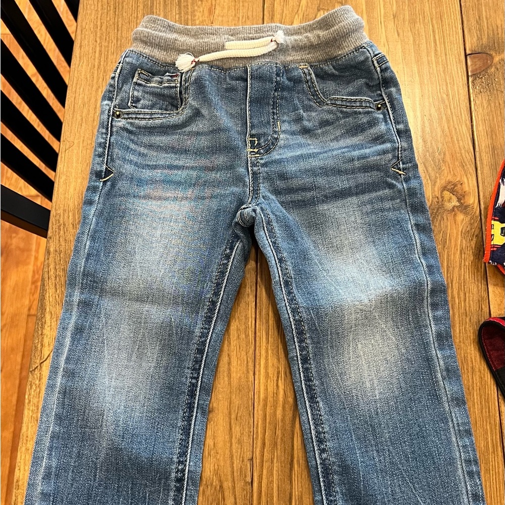 Cat & jack denim jeans with adjustable waistband size 2T